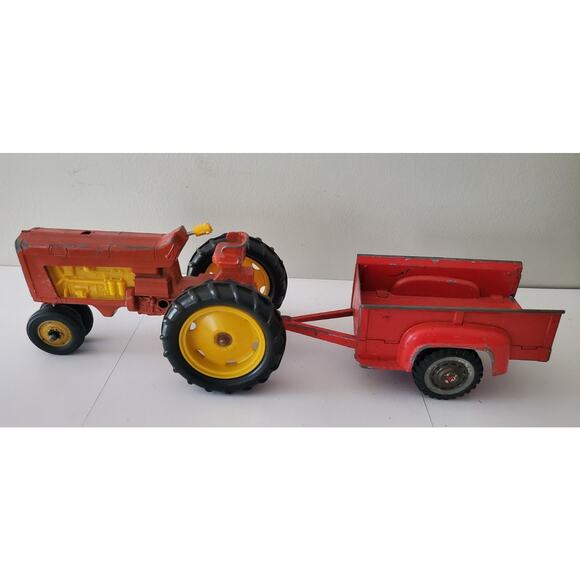 Hubley Tractor and Two Wheeled Trailer - Picture 4 of 5